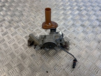 Насос оливи maserati levante 24416f1585 фото №1