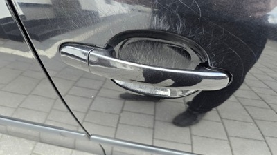 Ручка двері перед задня skoda fabia roomster 2006-2015 колір 9910 фото №1