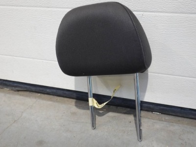 Audi a1 8x подголовник левое  перед передний оригинал фото №1