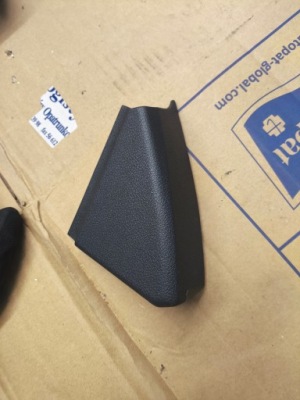 Peugeot 508 заглушка зеркало треугольник перед i 9686446677 ? фото №1