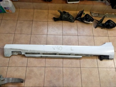 Volvo v40 2012-2018 молдинг поріг ліва фото №1