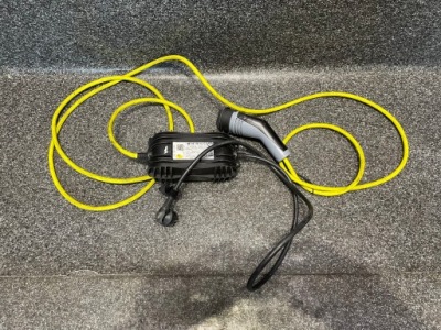 Зарядное устройство аккумулятора шланг 12e971675bs vw golf e фото №1