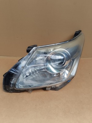 Фара левый 049 toyota avensis t27 2009- фото №1