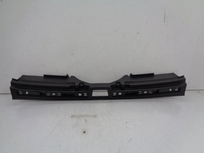 Volvo xc40 молдинг защита pas задняя фото №1