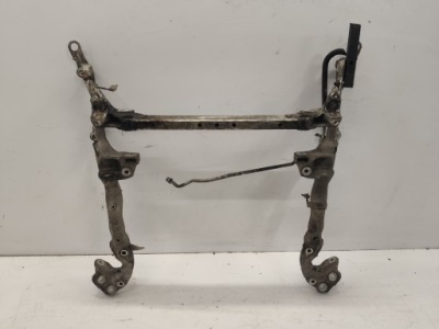 Audi a4 b8 подрамник подрамник trawesa перед 2.0tdi фото №1