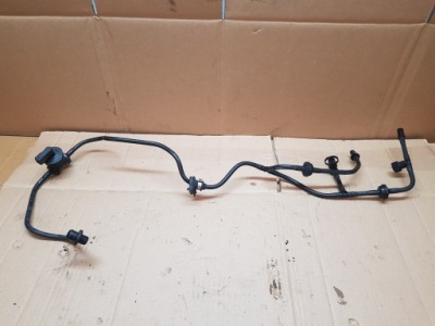 Discovery sport 2.0t шланг топлива fk72-9c491-bc фото №1