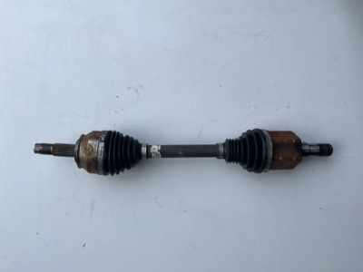 Fiat tipo 2 привідний вал ліва комплектна рестайлінг  22r 1.5 hyb фото №1