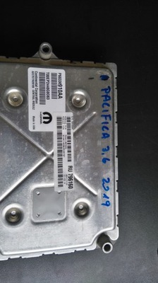 Chrysler pacifica бортовий комп'ютер 68330910aa фото №1