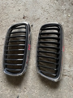 7379611 решётка радиатора левая bmw 2 e45 фото №1