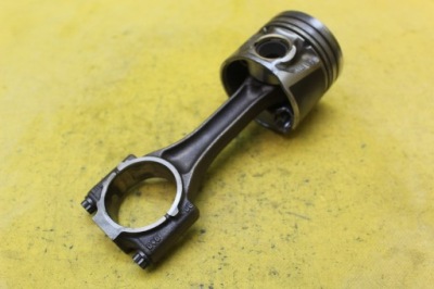 Поршень шатун шату́н sharan 1.9 tdi 045c фото №1