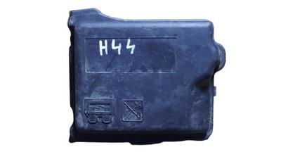 Peugeot citroen корпус коробка запобіжників фото №1