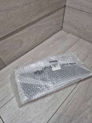 11965. captur ii молдинг блок двигуна правий задня 822349983r фото №1