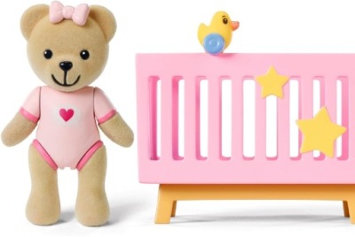 KOJEC MINI DLA LALEK Z UROCZYM MISIEM