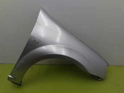 Крила передній правий dacia logan i 04-12 r код лакофарбового покриття te01d фото №1