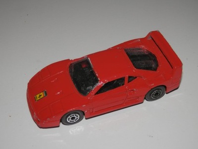 Ferrari F40 McToy model resorak autko