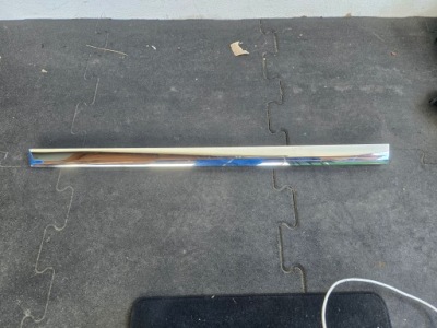 Молдинг двері правий задня хром bmw x7 g07 7428710 фото №1