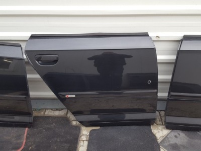 Audi a3 8p 04-12r двері праве задня задні lz9y фото №1