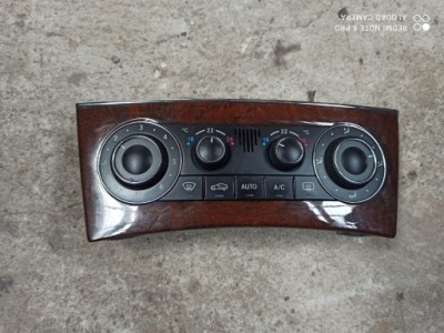 Панель кондиціонера обдув mercedes c a2038303485 фото №1