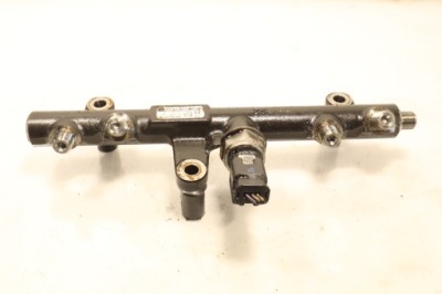 Молдинг впрыскная citroen ds5 2.0hdi 9681906680 фото №1