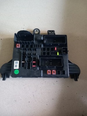 Коробка запобіжників opel insignia a 544949969 фото №1