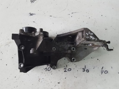 Audi a4 b8 a5 2.0 tdi cag кронштейн генератора фото №1