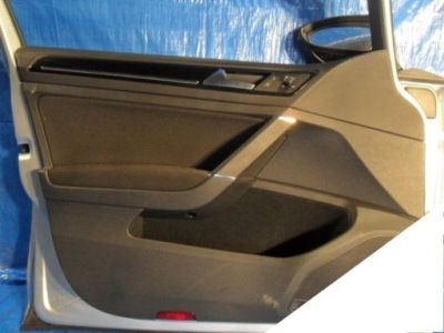 Vw golf vii kombi оббивка двері лівий перед фото №1