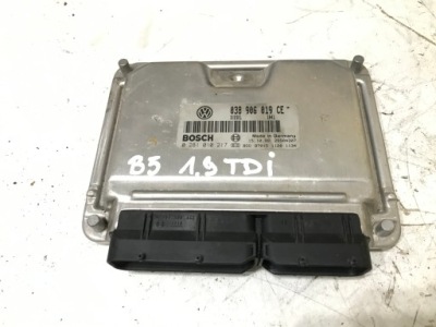 Vw passat b5 1.9tdi бортовой компьютер двигателя 038906019ce фото №1