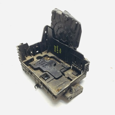 Корпус аккумулятор peugeot 2008 #126 фото №1