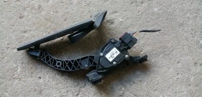 Hyundai i30 ii педаль газа 32700-3xxxx фото №1