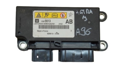 Датчик модуль подушка безпеки opel astra j lift 13585613 фото №1