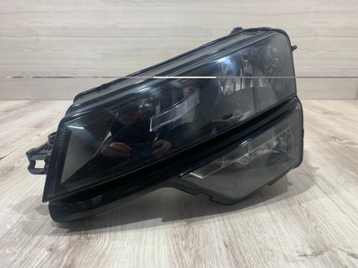 Skoda оригинальный номер 57b941015a лампа фото №1