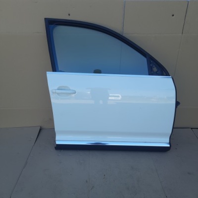 Дверь перед правое vw touareg 7l 02-10 фото №1