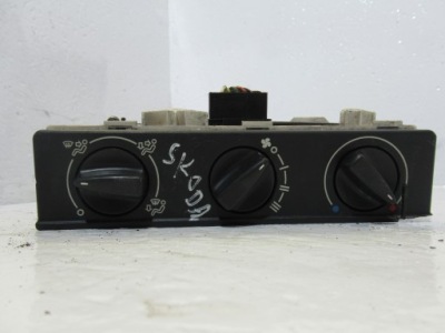 Панель керування обдув skoda felicia фото №1