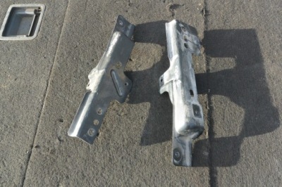 Кронштейн фильтра воздуха kpl audi q7 4l фото №1