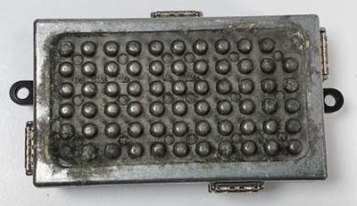 Резистор резистор обдув bmw 5 f10 9220847 фото №1