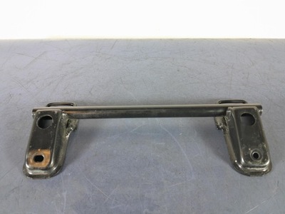 Toyota avensis t27 kombi кронштейн isofix фото №1