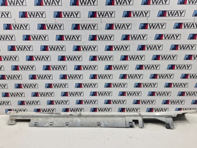 Bmw 1 f40 накладка молдинг порог левая a300 alpinweiss фото №1