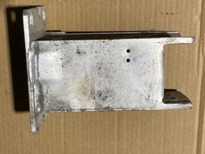 Зона балка ліва audi q5 8r0807133 фото №1