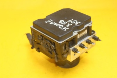 Насос abs kia sedona ii carnival ii 58920-4d100 фото №1