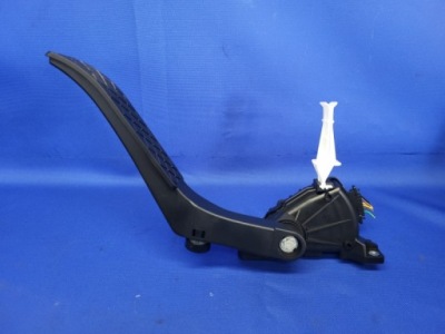 Педаль потенциометр газа vw touareg ii 3.0 tdi v6 фото №1