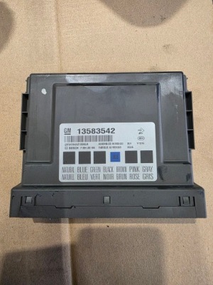 Opel insignia модуль bsi uch 13583542 фото №1