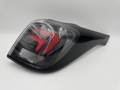 Opel crossland x лампа правая правый задняя 39235958 фото №1