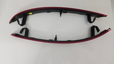 Volvo xc60 xc90 отражатель бампера правый 32293627 фото №1