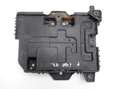 Основание кронштейн аккумулятор hyundai i40 13r фото №1