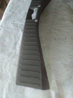 Ford c-max i 2003- захист накладка поріг багажника фото №1