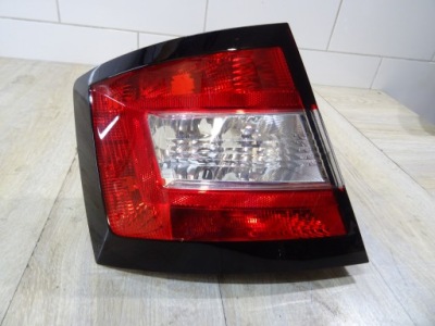 Лампа ліва задня fabia iii 6v6945095 llu фото №1