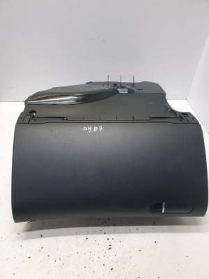 Бардачок пасажира audi a4 b7 8e1857035c фото №1