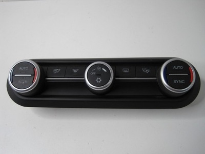Панель кондиционера alfa romeo stelvio 01561303470 фото №1