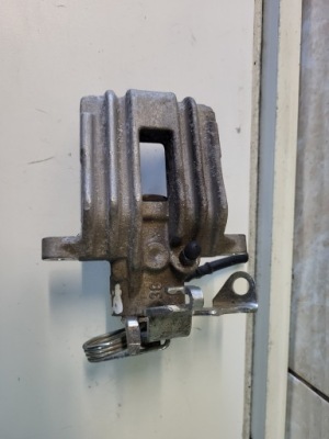 Суппорт тормозной правый задняя audi a6 c5 1.8t фото №1