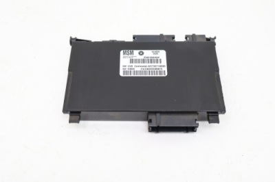 Jeep cherokee kl модуль памяти сиденье 68105045af фото №1